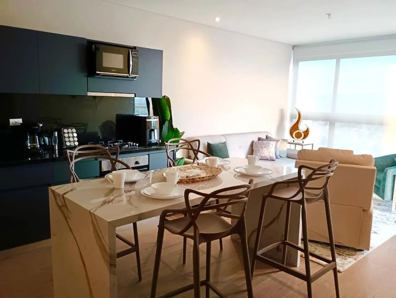 Murano Centro 1 - 25 Floor Byimz location